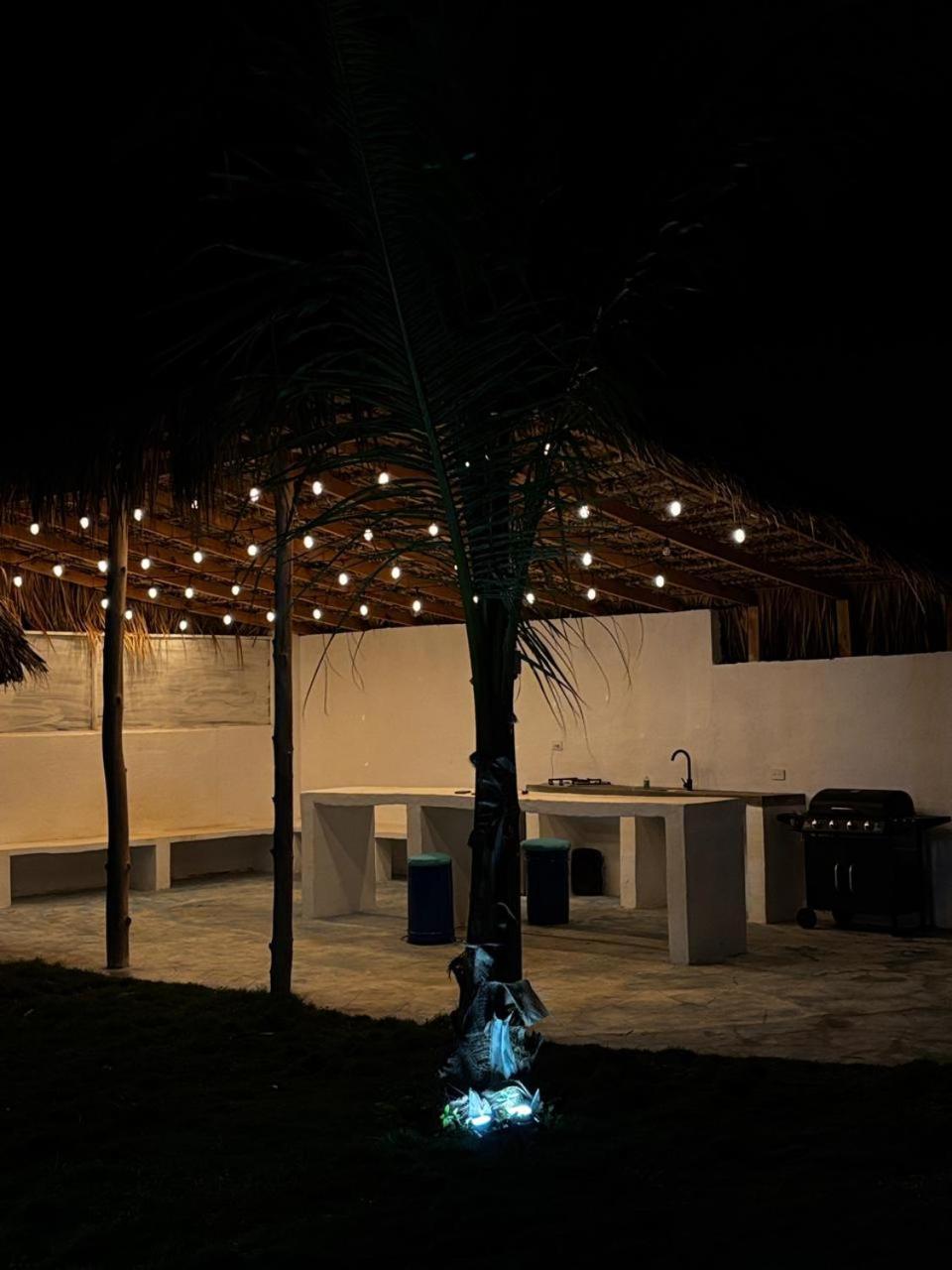 בייהיבה Blue Beach Eco-Hotel By Sanfabini מראה חיצוני תמונה
